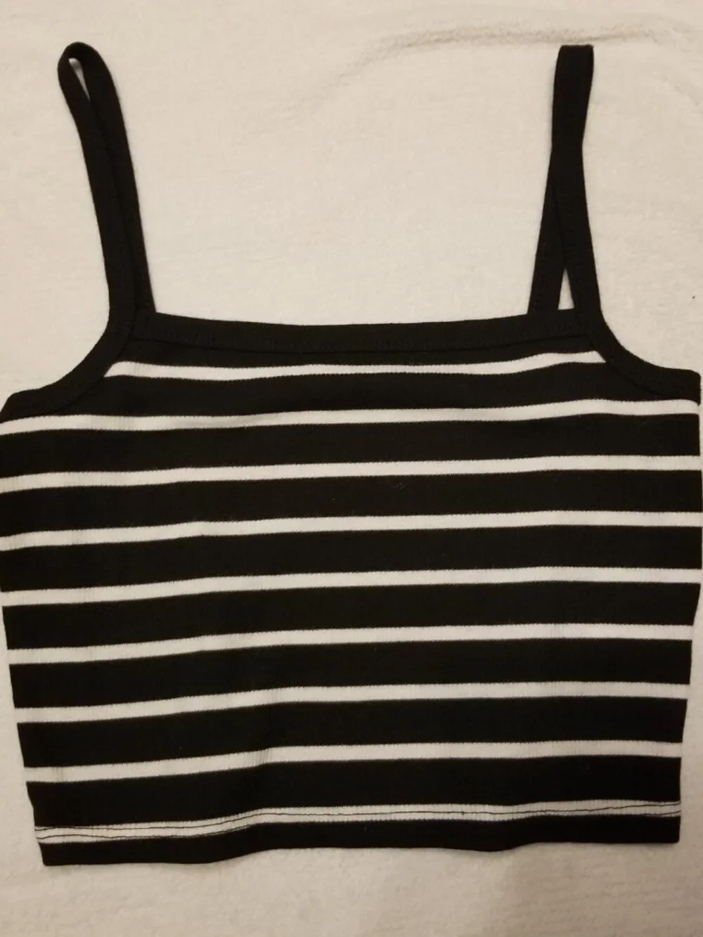 Set of 4 Tank Tops Striped Black/White Crop/Mid Length Strappy Tops Size Small - Picture 3 of 8